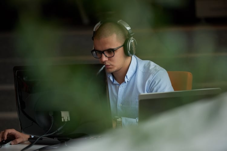 startup business, software developer working on computer at modern office-1
